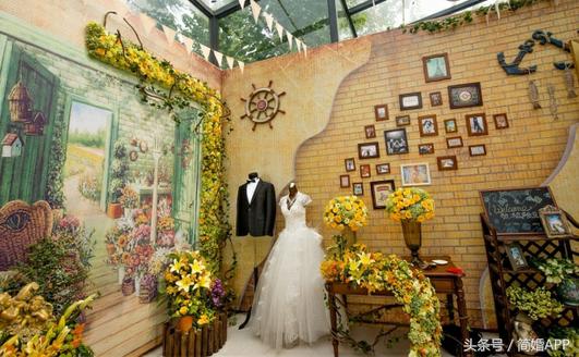 我陪你筹备整个婚礼，带着微笑看你嫁与他人