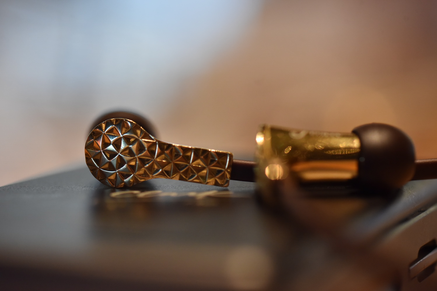 十周年纪念款耳机,周年纪念金饰品