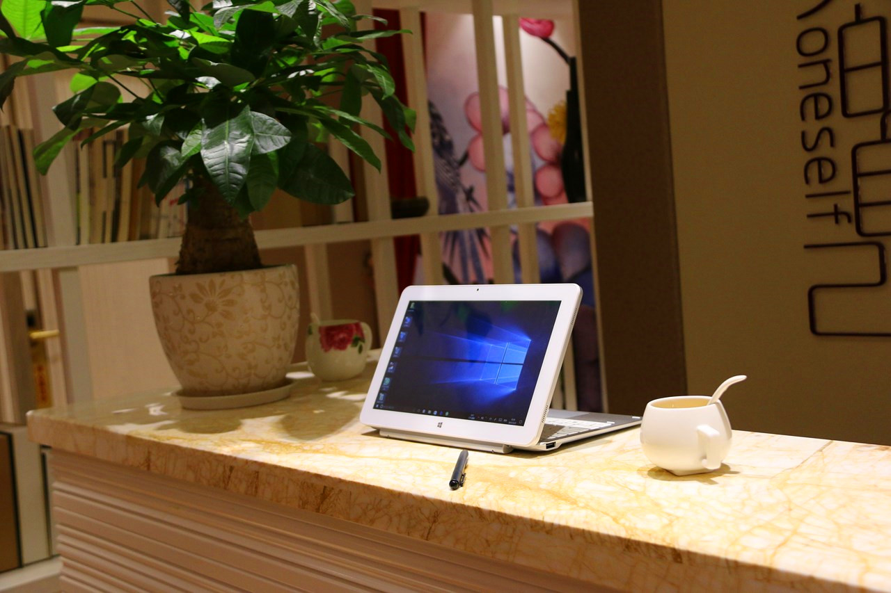 酷比魔方2023平板电脑二合一,酷比魔方mixplus屏幕