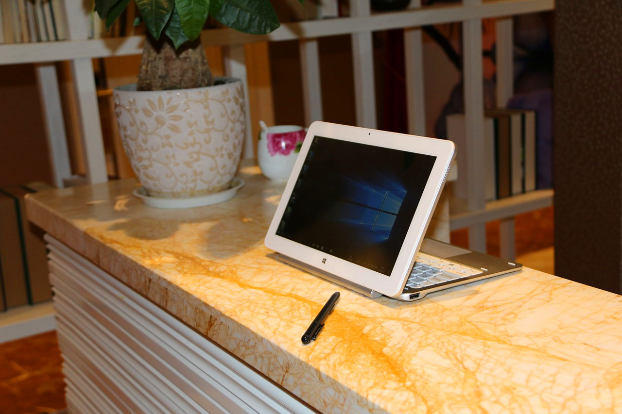 酷比魔方2023平板电脑二合一,酷比魔方mixplus屏幕