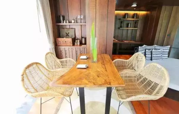 楦熷发搴﹀亣閰掑簵浣撻獙,闅愯棌鍦ㄥ師濮嬫．鏋楃殑娴峰崡楦熷发閰掑簵