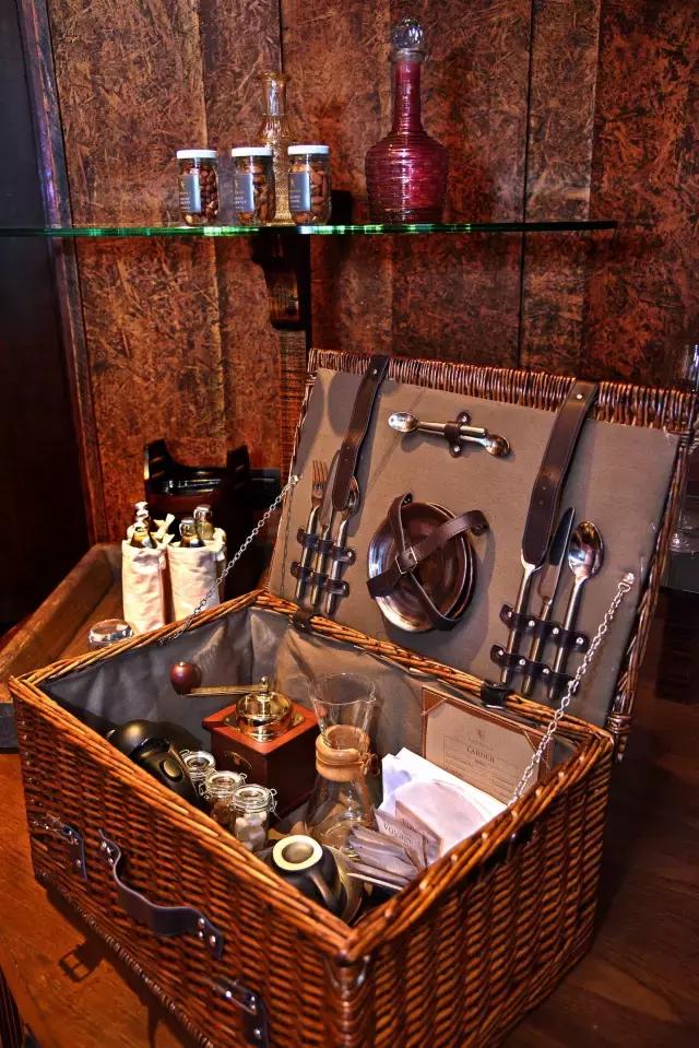 楦熷发搴﹀亣閰掑簵浣撻獙,闅愯棌鍦ㄥ師濮嬫．鏋楃殑娴峰崡楦熷发閰掑簵