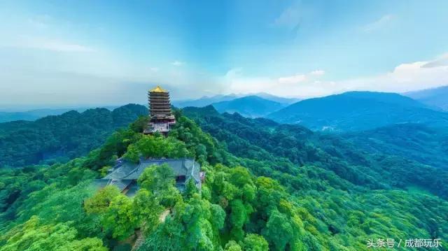 对不起，我们就爱待在成都！