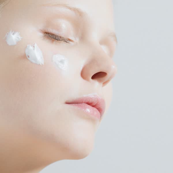 赵丽颖眼霜推荐,赵丽颖如何去眼袋