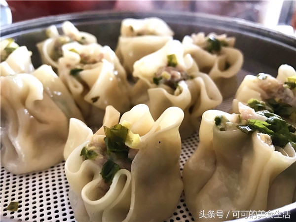 下午茶喝豆浆，一碗宛若鸡蛋羹的咸豆浆，谁能不爱？