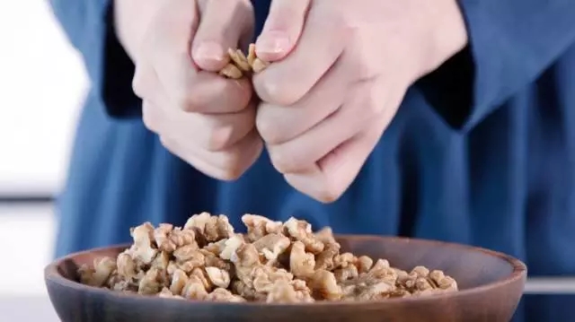 纯手工阿胶糕补气养血美容颜,阿胶糕宣传动画图片