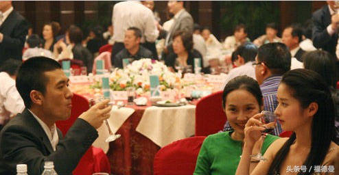 服用感冒药期间饮酒严重时会危及生命，是真的吗？