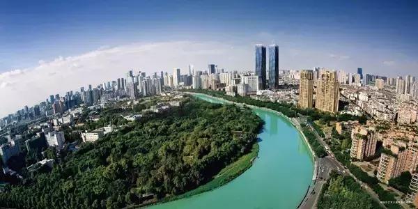 在低密地块上放弃高低配这家开发商在想什么？