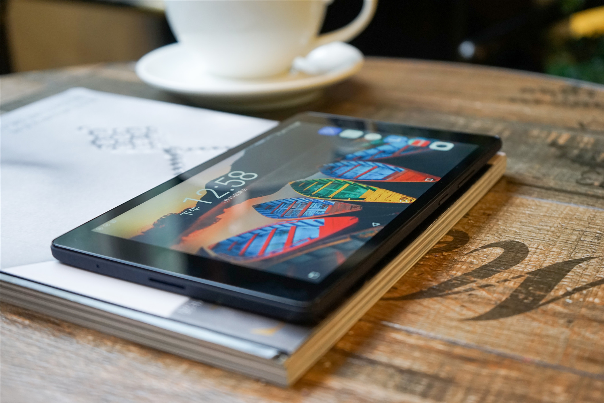 联想平板电脑p8评测,联想平板p8图片