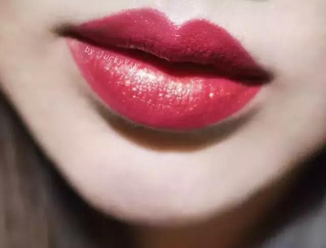 用一支口红搞定伪素颜,无论什么口红都能涂出伪素颜