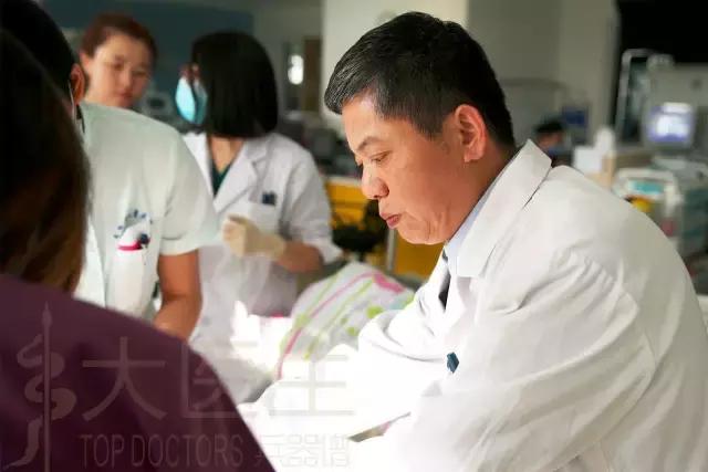 让大夫回归真正的人,医学的“砝码”,谁来掌控