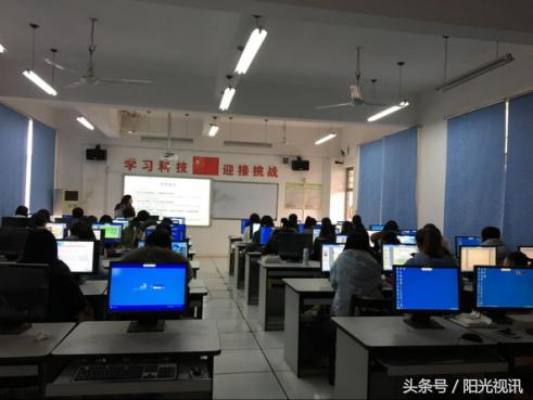 微而精，小而奇，微课在进行！光谷七小“微课制作专题培训”小记