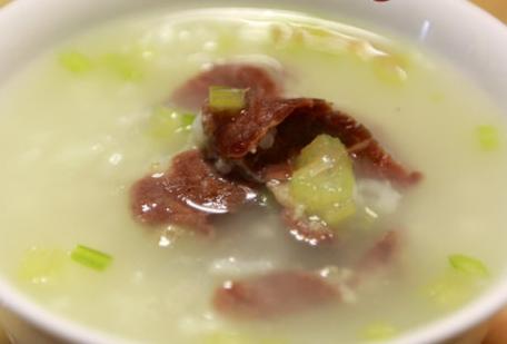 痛经不只喝热水!痛经小食方,饮食才是关键!