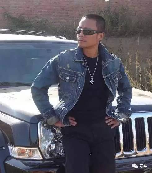 张涵予疯狂飙车 (张涵予驾驶舱视频)