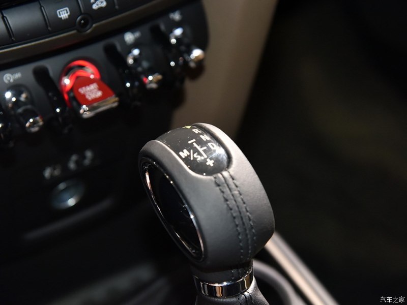 满足你的豪车梦全系279马力配8at,2.0t+8at四驱性价比最好轿车