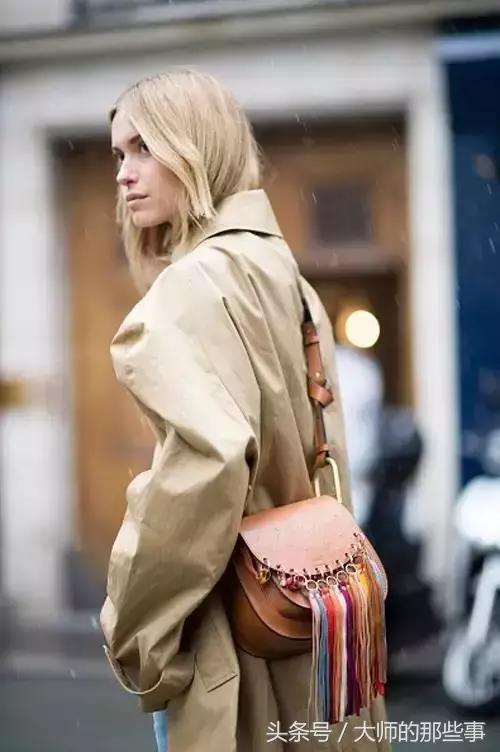 王菲包实际叫什么包,王菲04年隐退后多久复出的