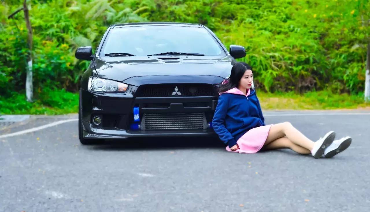 女生说车,2w多的三菱翼神