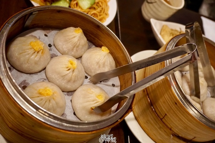 神会玩|XOXO，绯闻纽约的168小时享乐进行时