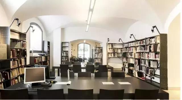 怎样才能开一家买手店,开买手店需要办理什么手续