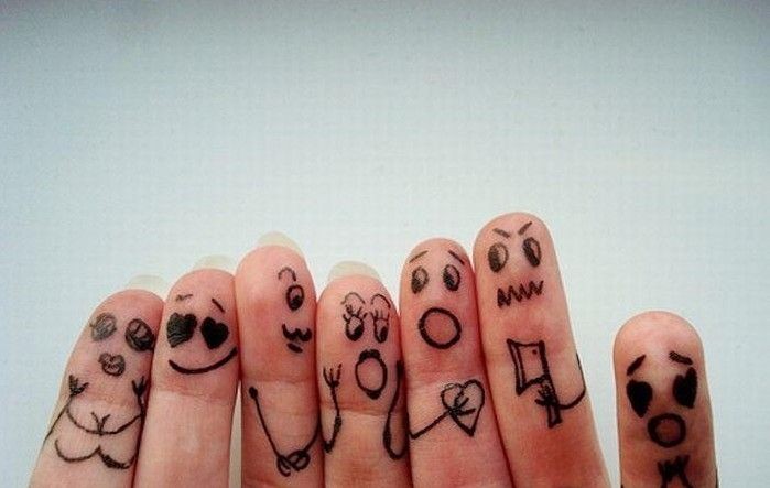 手上痒痒的小水泡是怎么回事,最近手上总起痒痒的小水泡怎么办