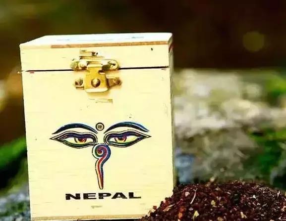 去中国要带什么手信给朋友,出国外应该带什么手信