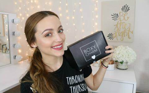 k妹彩妆品牌,k妹最火的粉饼