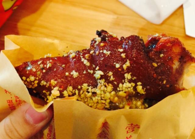 强烈谴责沈阳这7家店，男友一周要来七次......