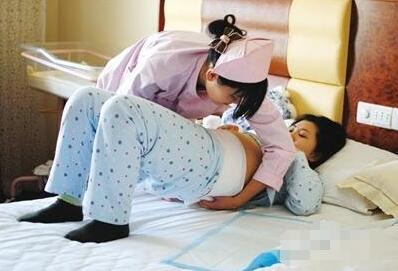 剖腹产伤口贴纸撕掉后怎么护理,剖腹产术后护理注意事项