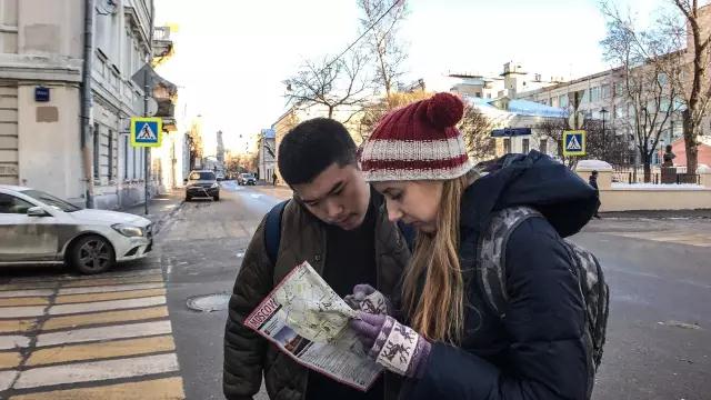 带三个美女自驾中国,自驾房车欧洲之旅