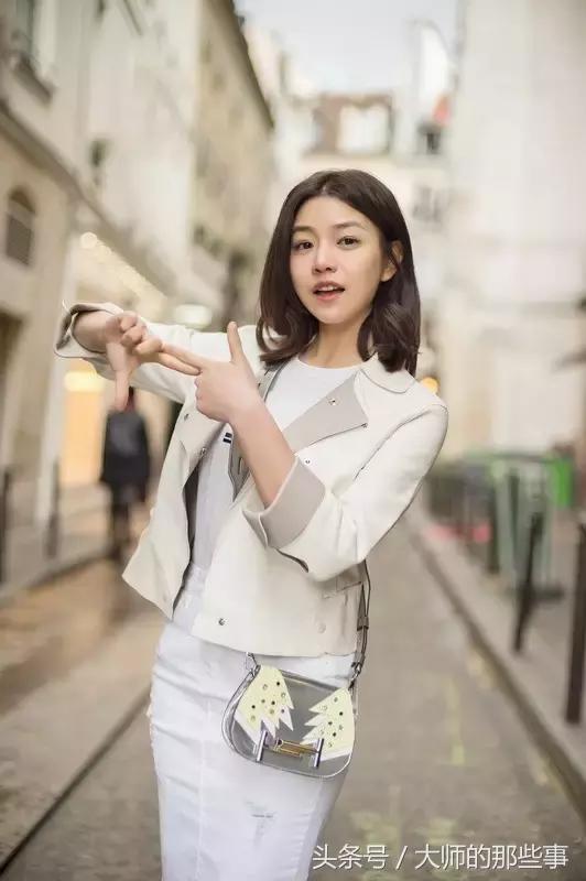 王菲包实际叫什么包,王菲04年隐退后多久复出的