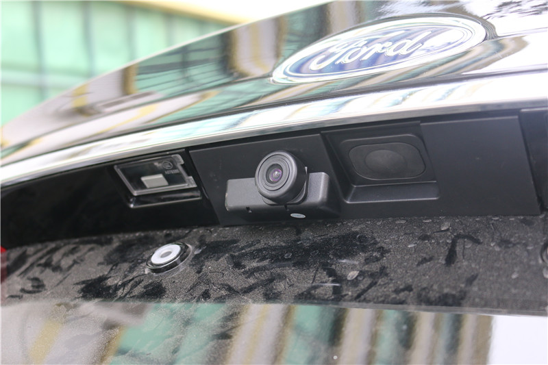 17款新蒙迪欧改畅影12.1寸2G运行+64G储存升级版导航