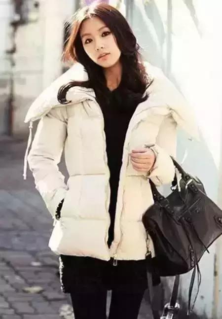 穿衣颜色搭配口诀顺口溜,服装穿衣搭配技巧大全