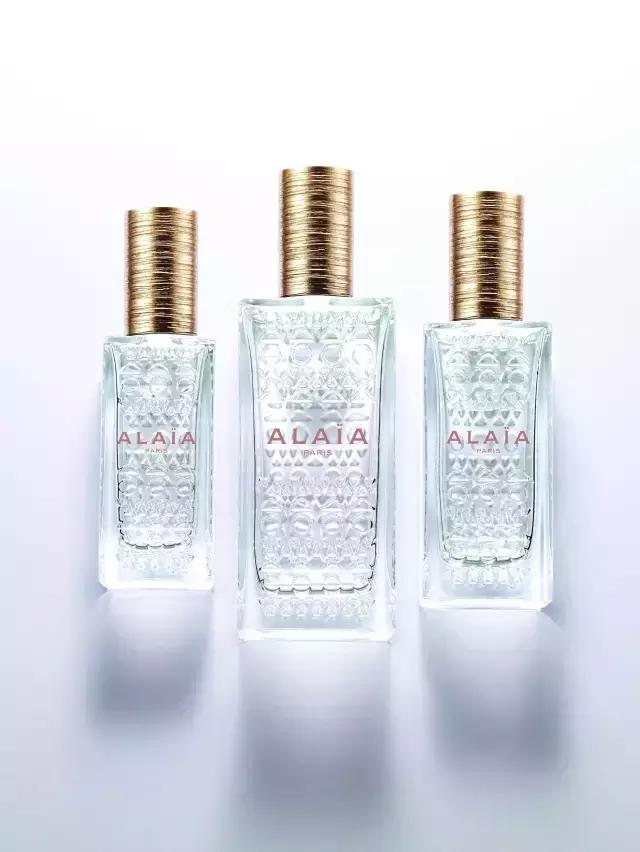 摇身一变行走的荷尔蒙,为你召唤新年新恋情的5款诱人香水