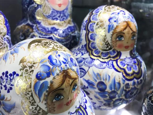 带三个美女自驾中国,自驾房车欧洲之旅