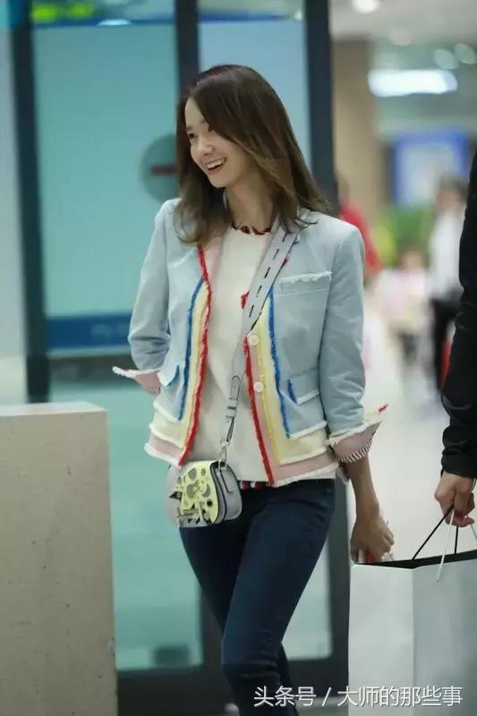 王菲包实际叫什么包,王菲04年隐退后多久复出的