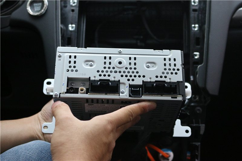 17款新蒙迪欧改畅影12.1寸2G运行+64G储存升级版导航