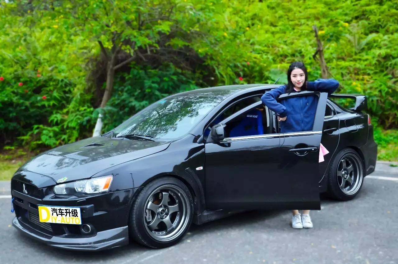 女生说车,2w多的三菱翼神