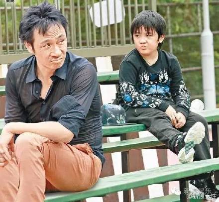 贝儿杨阳洋费曼摘菠萝,爸爸去哪儿贝儿杨阳洋费曼