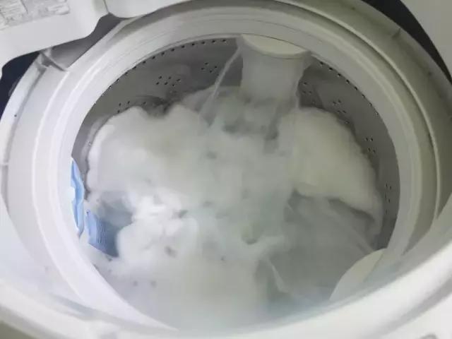 洗衣机内桶大曝光：看似干净的内桶会存在什么样的健康隐患呢？