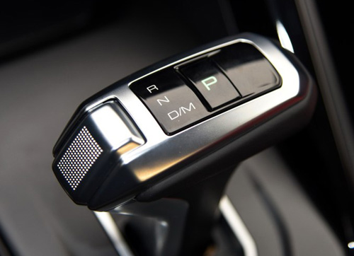 新款哈弗h2s红标好还是蓝标好,哈弗h2s2018款红标自动精英型试驾