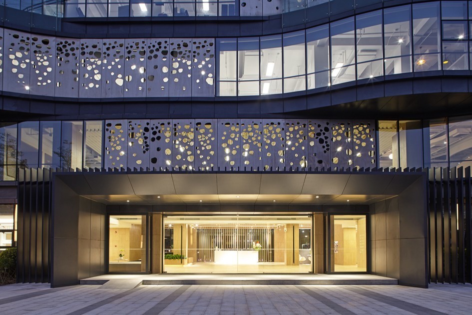 现代办公楼设计高级感,珠海现代简约办公楼会议室装修