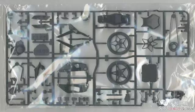 川崎kawasaki摩托车拼装,田宫川崎h2模型拼装过程