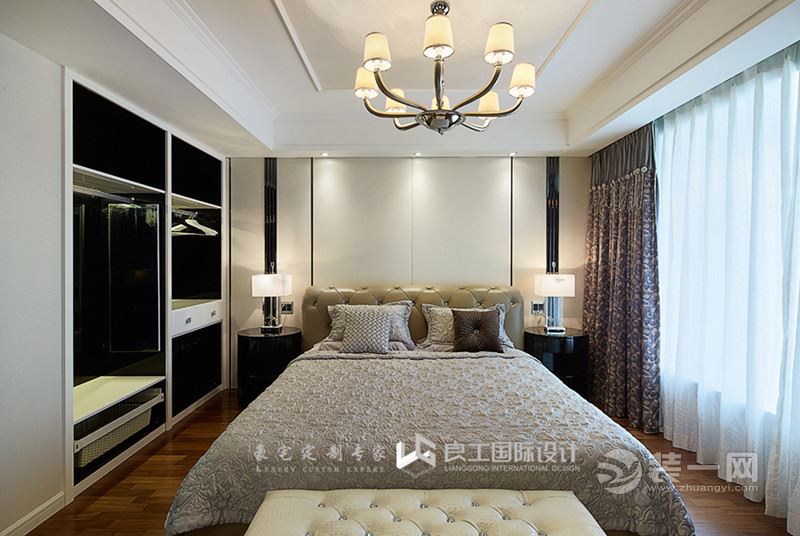 乍一看黑乎乎一片类似何以笙的家杭州江南文苑大户型装修