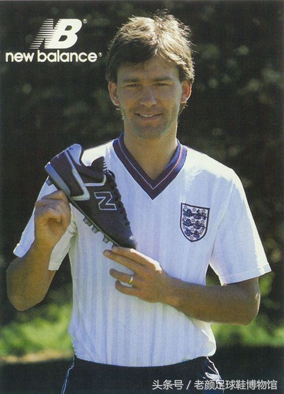 门外汉nb踏入足球市场是自找没趣？其实它也是30年球鞋老司机