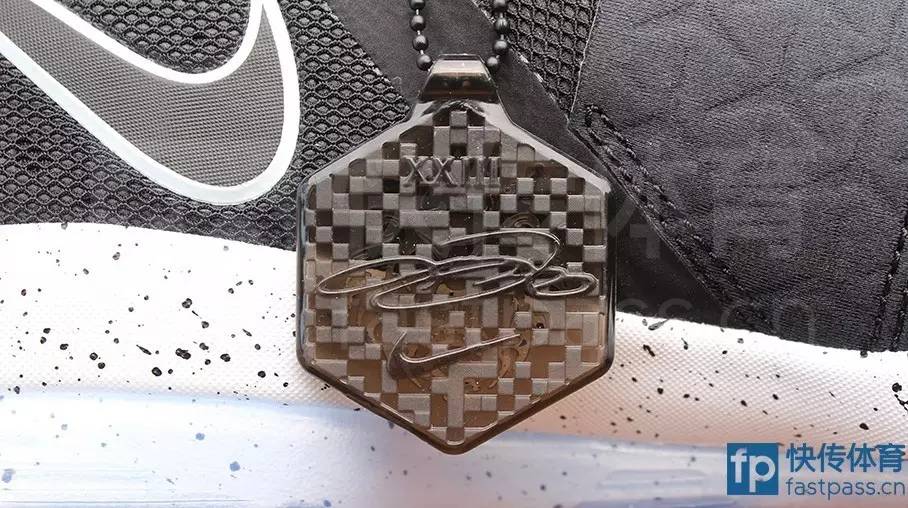 以柔克刚—LEBRONXIV詹姆斯14*开代**箱