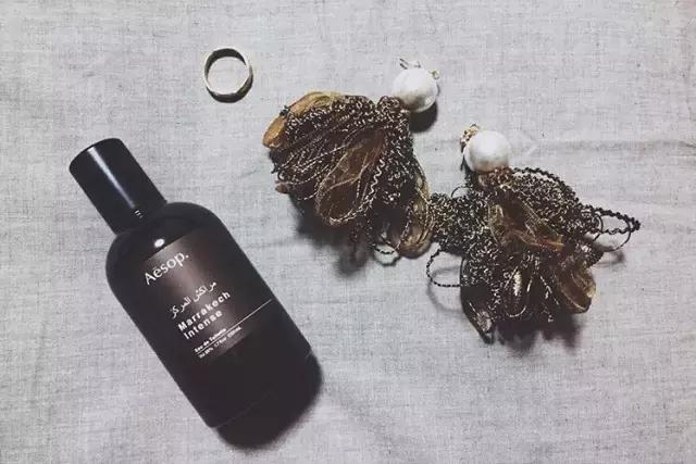 文艺青年爱看的书籍有哪些,文艺青年最爱的咖啡店