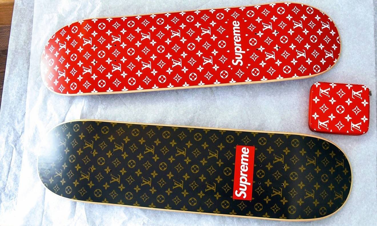 lv联名supreme牛仔外套2018款,lvsupreme联名搭配