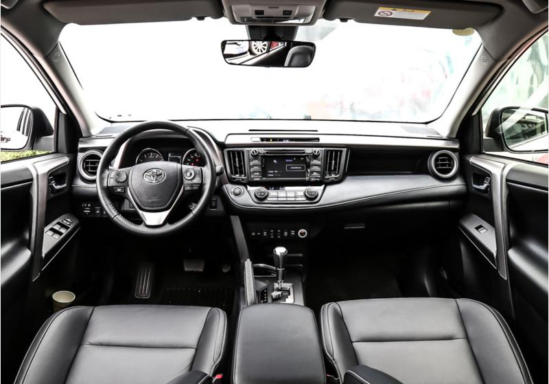 rav4荣放2015款2.0lcvt四驱新锐版,rav42016用车评价