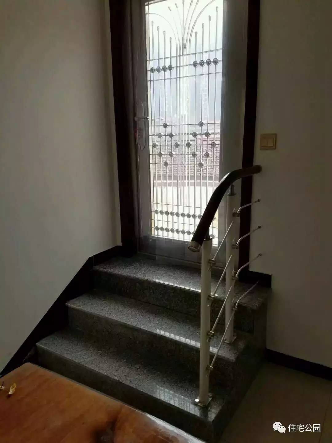 他花25万城郊盖栋轻钢房为何却羡煞了100万城市买楼的发小?