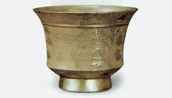 隋唐黄釉酒器价格,隋唐时期的酒器